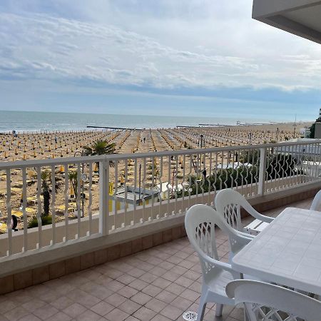 Fronte Mare-Residence Union 9 Jesolo Extérieur photo