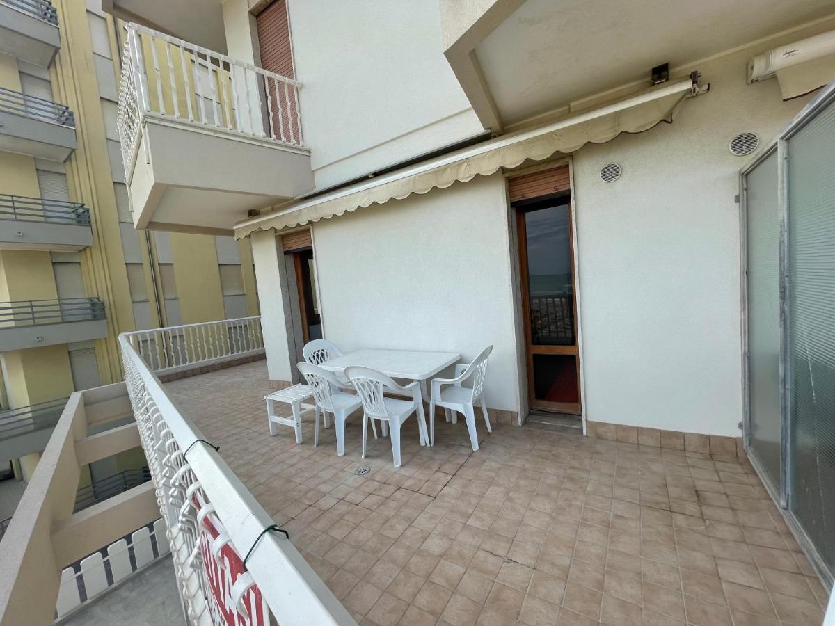 Fronte Mare-Residence Union 9 Jesolo Extérieur photo
