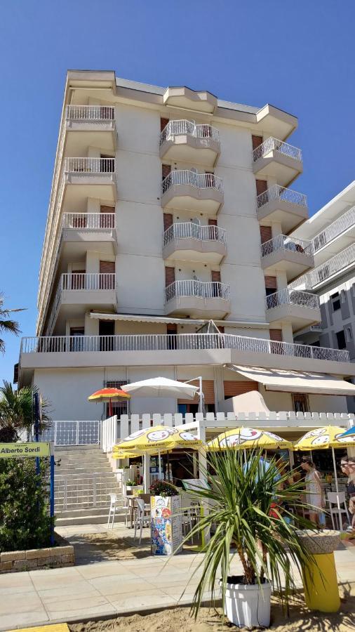 Fronte Mare-Residence Union 9 Jesolo Extérieur photo